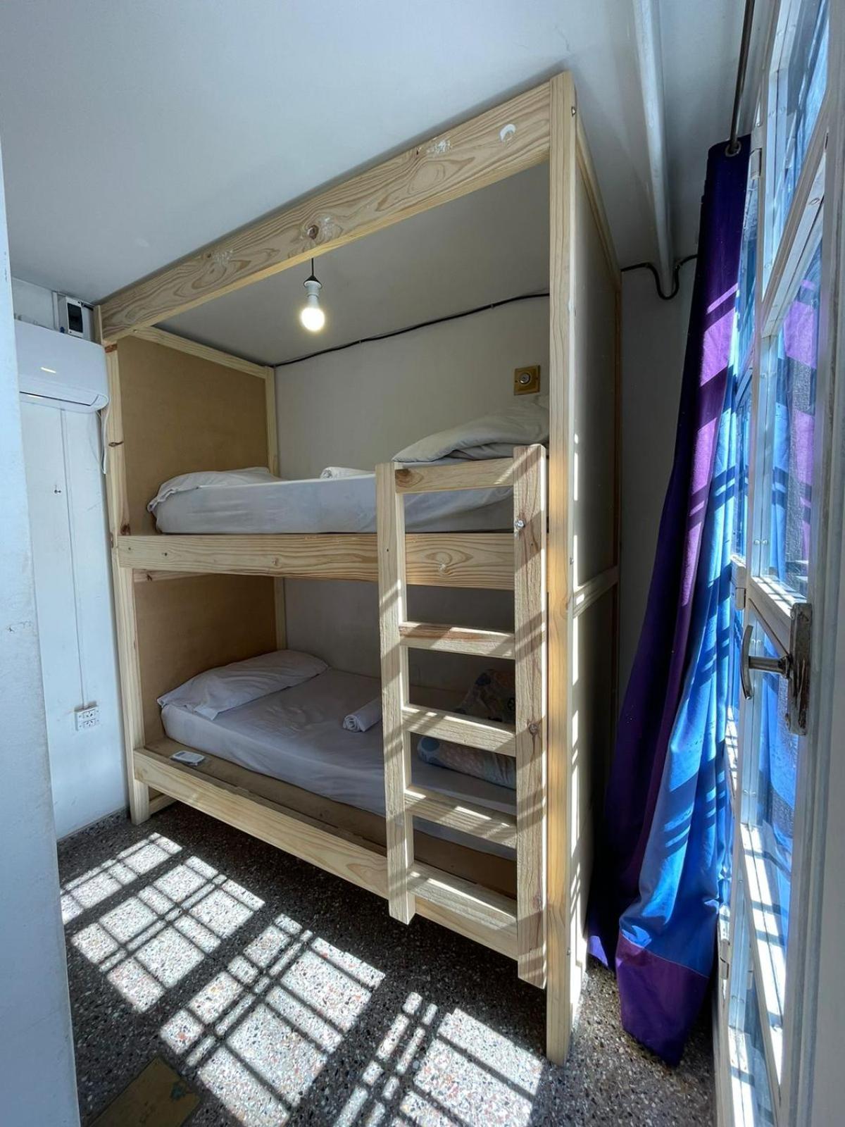 Panda Hostel Мендоса Екстер'єр фото
